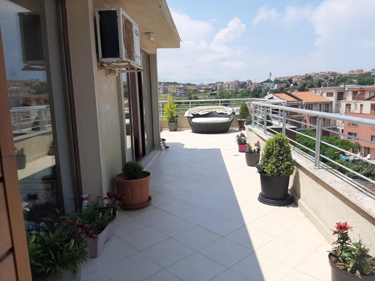 Апартаменти Хармани Sozopol Esterno foto