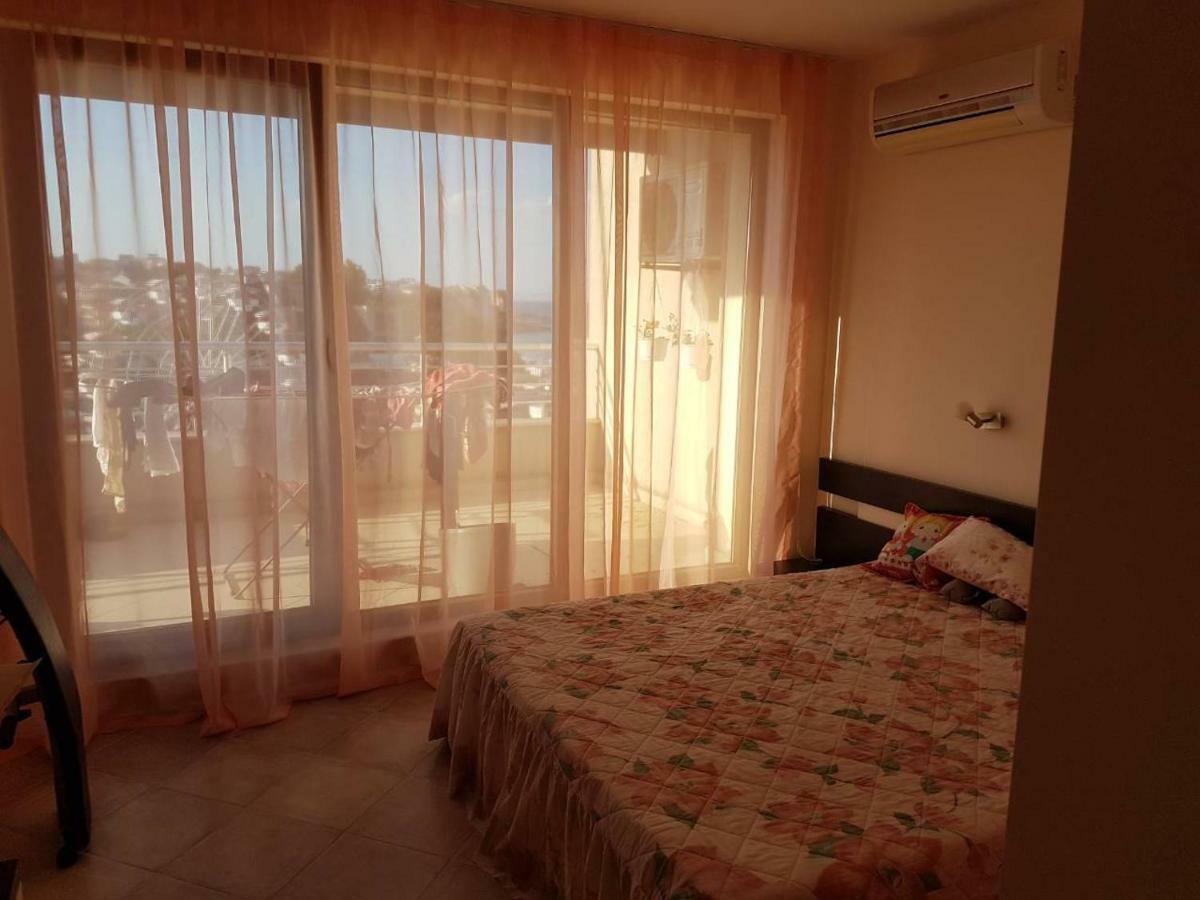 Апартаменти Хармани Sozopol Esterno foto