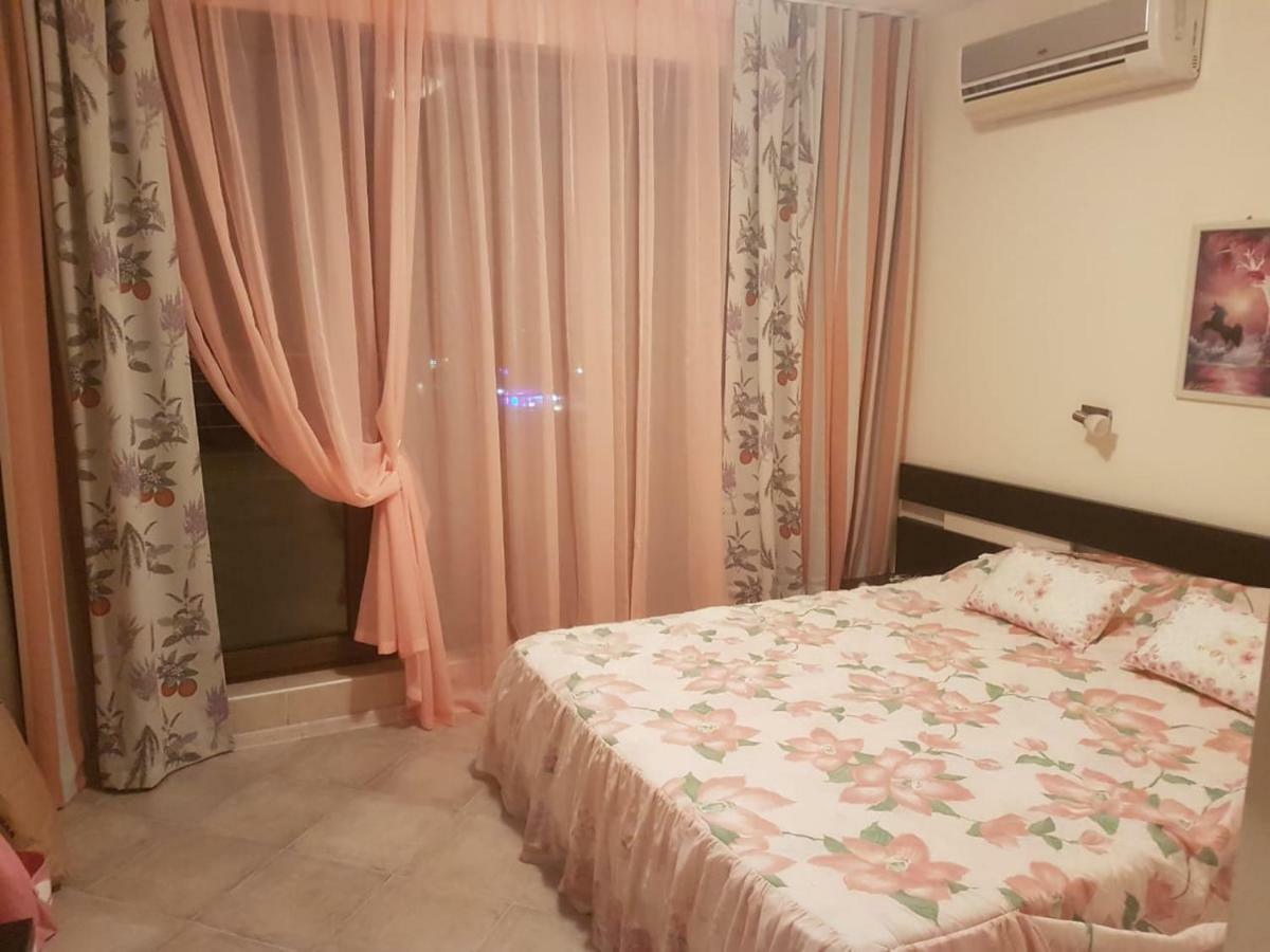 Апартаменти Хармани Sozopol Esterno foto